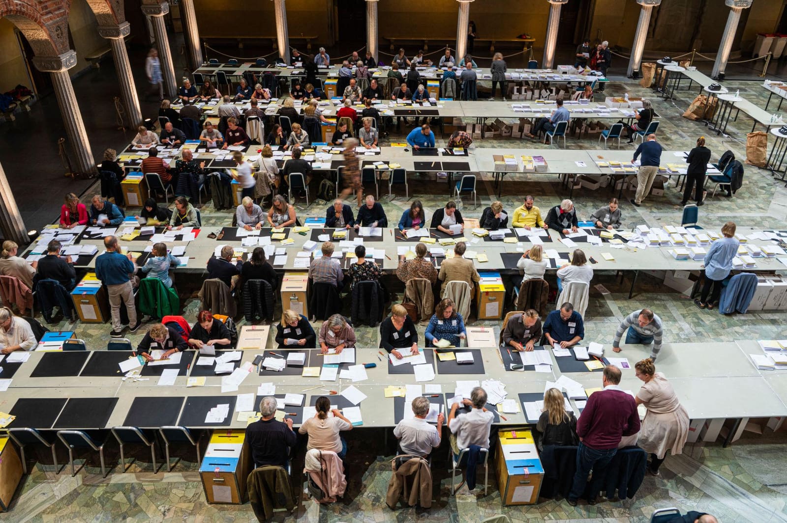 Una noche de tensión en Suecia: el resultado definitivo determinará quién tendrá posibilidades de formar Gobierno.
